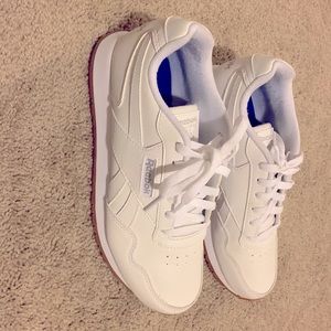 Reebok classic all white shoes